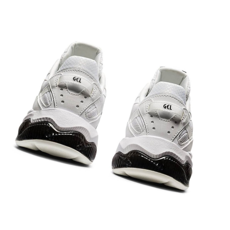 White Men's Asics GEL-QUANTUM INFINITY Sneakers | US81065MR - Asics Outlet Sale