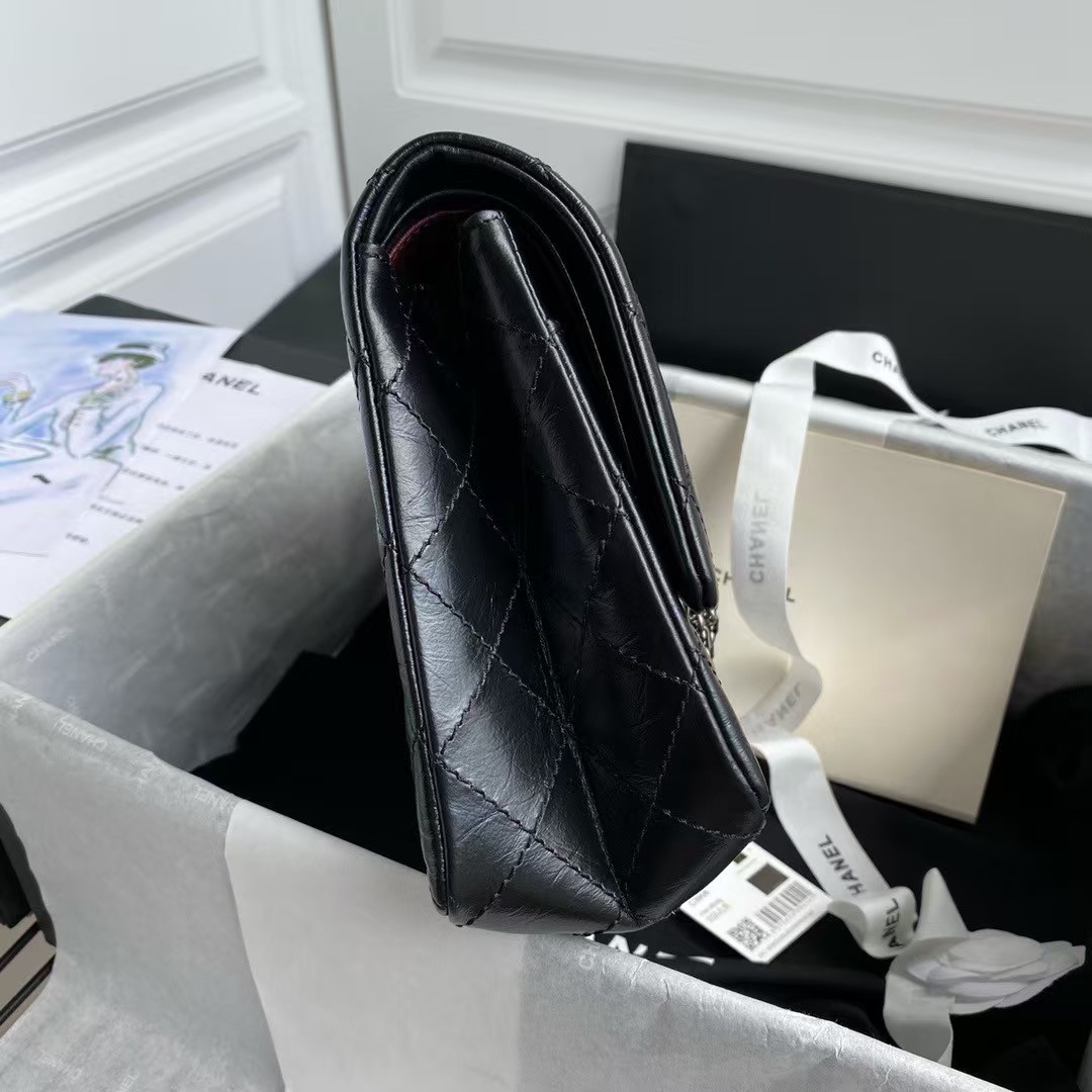 Replicate Chanel 23A A37587 Classic Large 2.55 Flap Bag Black Aged Calfskin Ruthenium Hardware(1:1 replica)