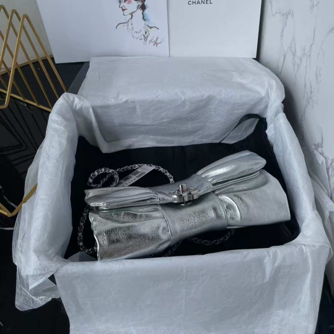 Replicate Chanel 24B AS5129 Metallic Lambskin Butterfly Evening Bag Metallic Silver(1:1 replica)