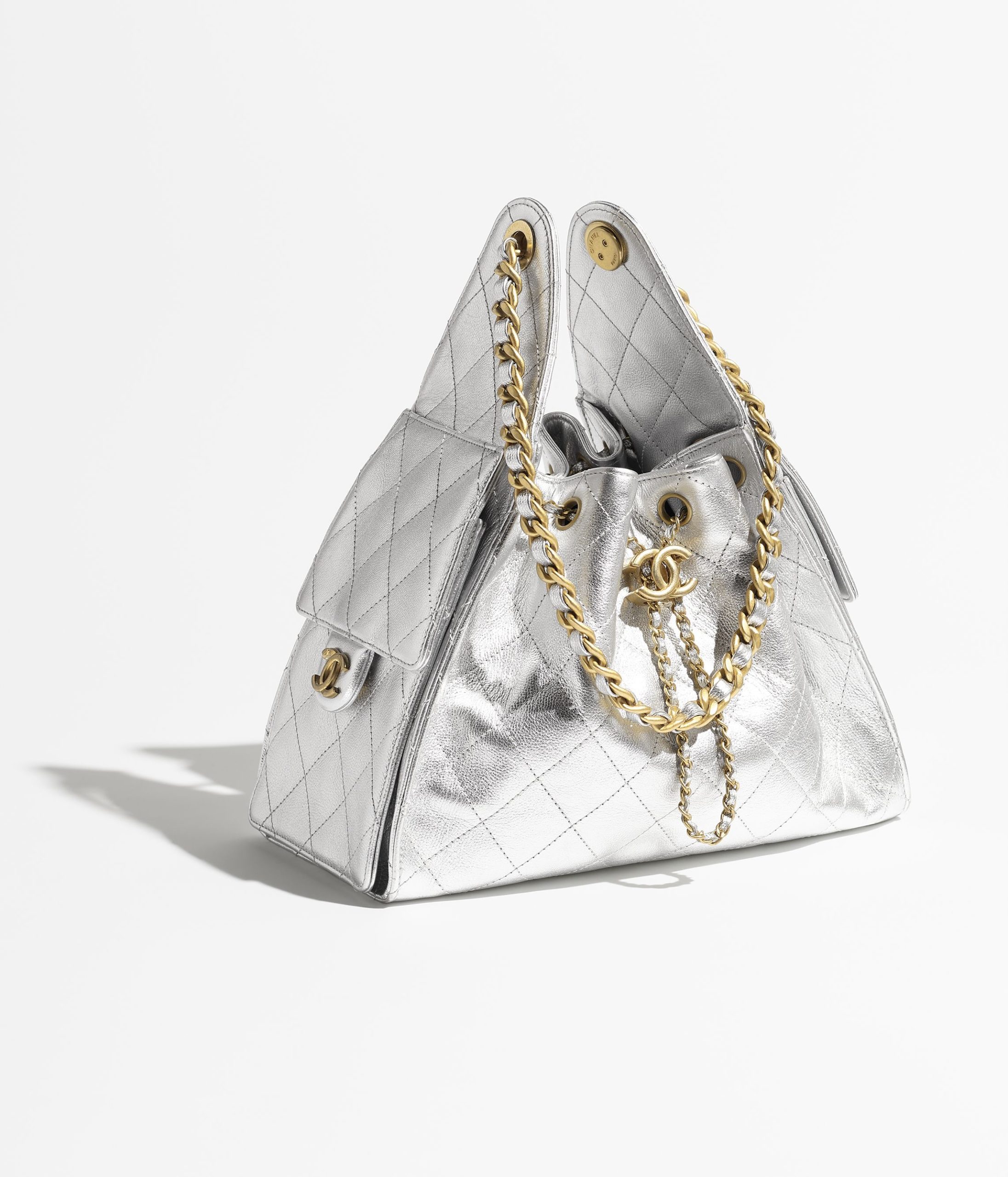 Replicate 25 CHANEL 25 SMALL HANDBAG(1:1 replica)