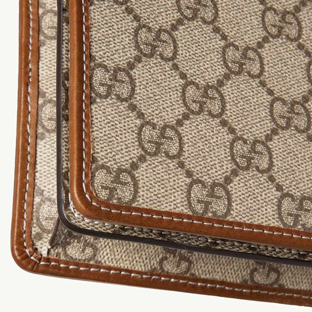 Replicate Gucci GG Emblem Super Mini Shoulder Bag(1:1 replica)