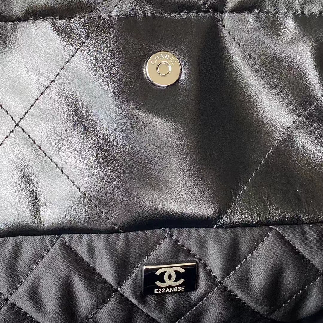 Replicate Chanel 22 AS3260 Small Bag Black Calfskin Silver Hardware(1:1 replica)