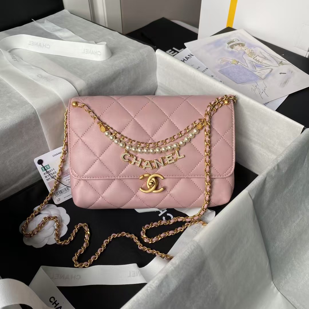 Replicate Chanel AS5011 Flap bag Shiny Lambskin Imitation Pearls Gold-Tone Metal Pink(1:1 replica)