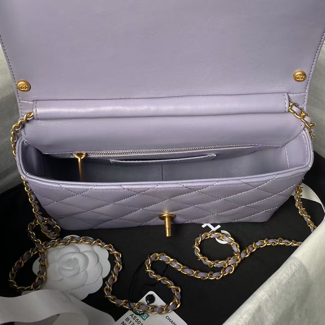 Replicate Chanel AS5011 Flap bag Shiny Lambskin Imitation Pearls   Gold-Tone Metal Light Purple(1:1 replica)