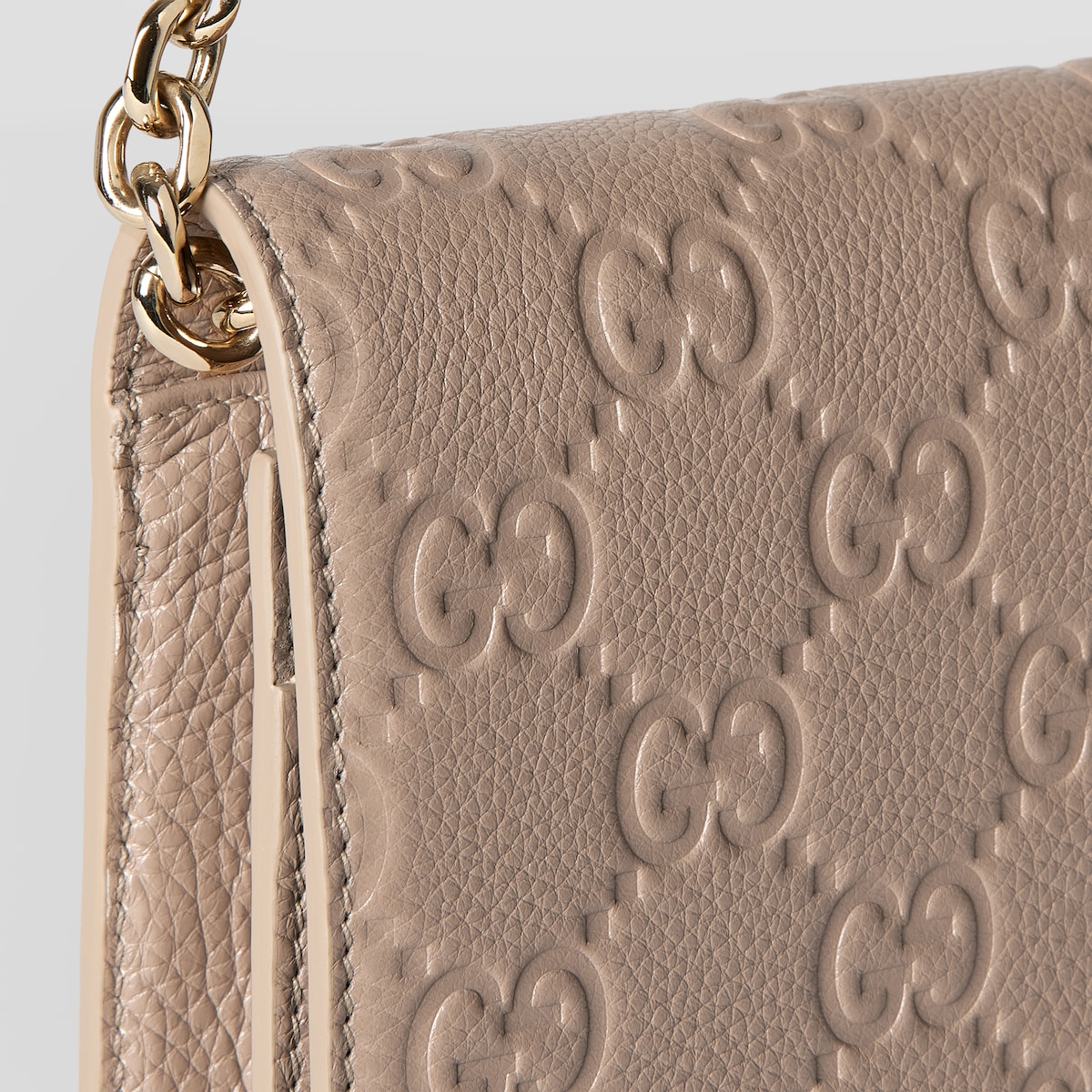 Replicate GG Emblem Super Mini Shoulder Bag(1:1 replica)