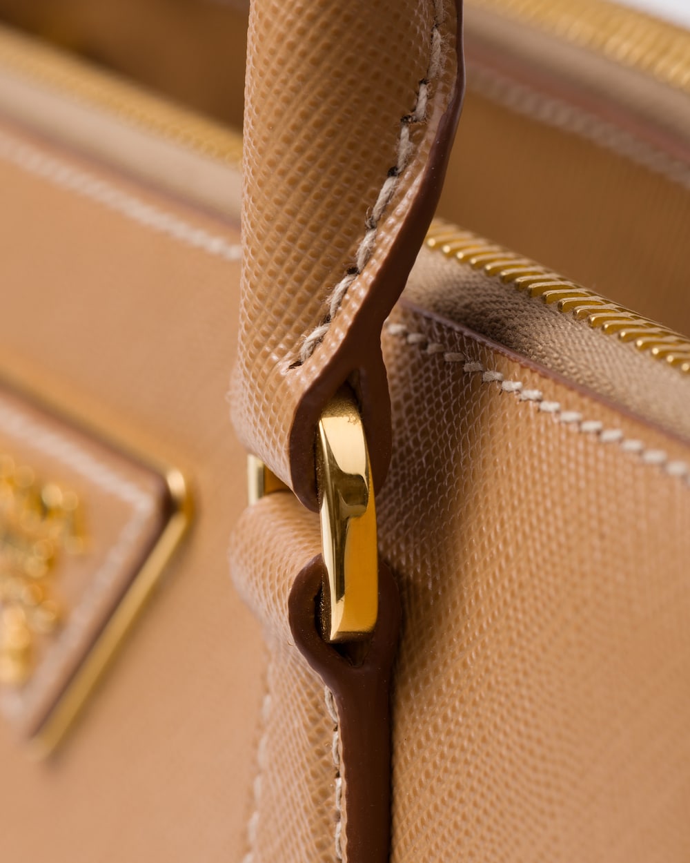 Replicate Medium Prada Galleria Saffiano Leather Bag(1:1 replica)
