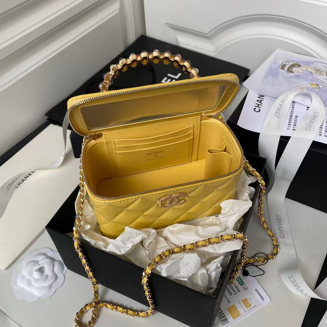 Replicate Chanel AP3804 Clutch Lambskin Vanity Case Bag With Pearl Handles Yellow(1:1 replica)