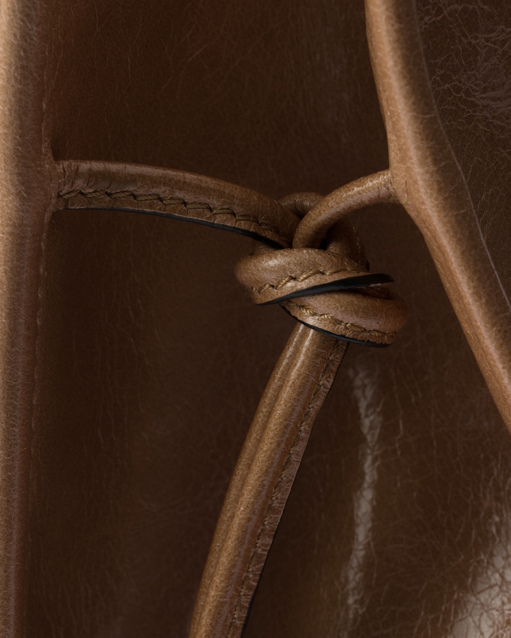 Replicate Prada Large Leather Tote Bag(1:1 replica)