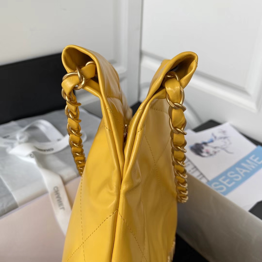 Replicate Chanel 22 AS3260 Small Bag Yellow Calfskin Gold Hardware(1:1 replica)