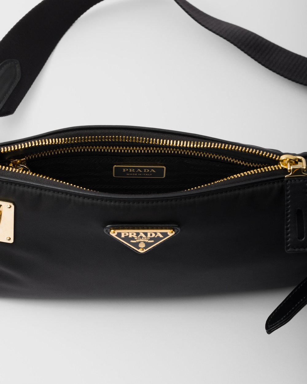Replicate Small Re-Nylon and Leather Shoulder Bag(1:1 replica)