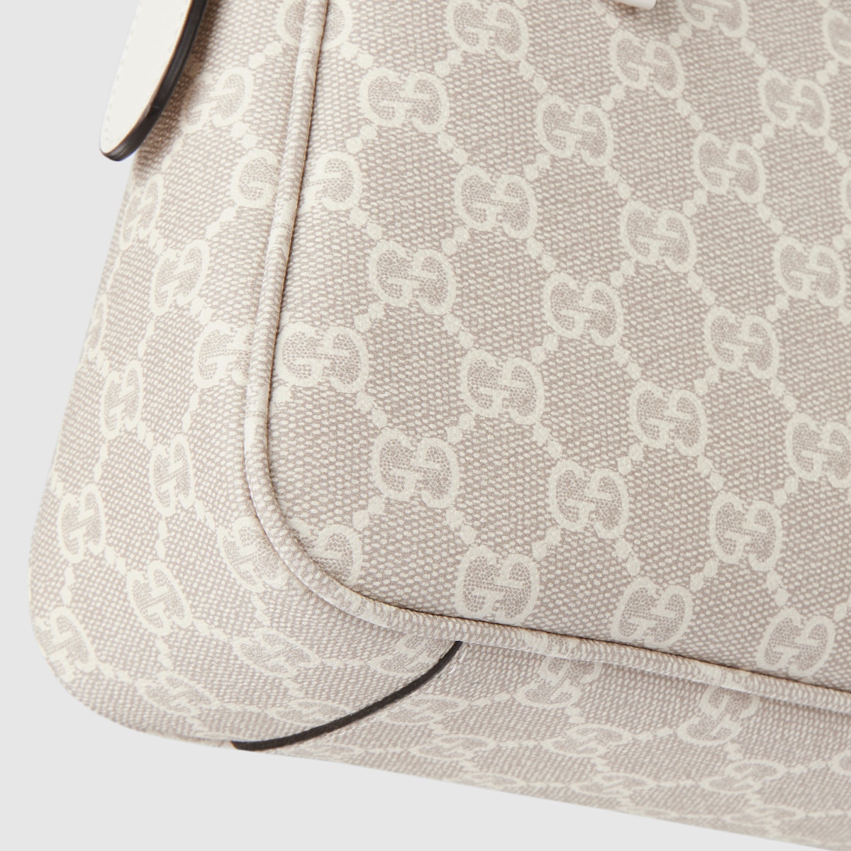 Replicate GG Emblem Medium Shoulder Bag(1:1 replica)