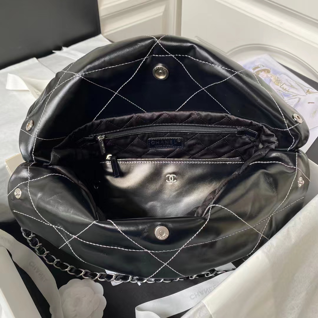 Replicate Chanel 22 AS3260 Small Bag Black and Silver Shiny Calfskin Silver Hardware(1:1 replica)