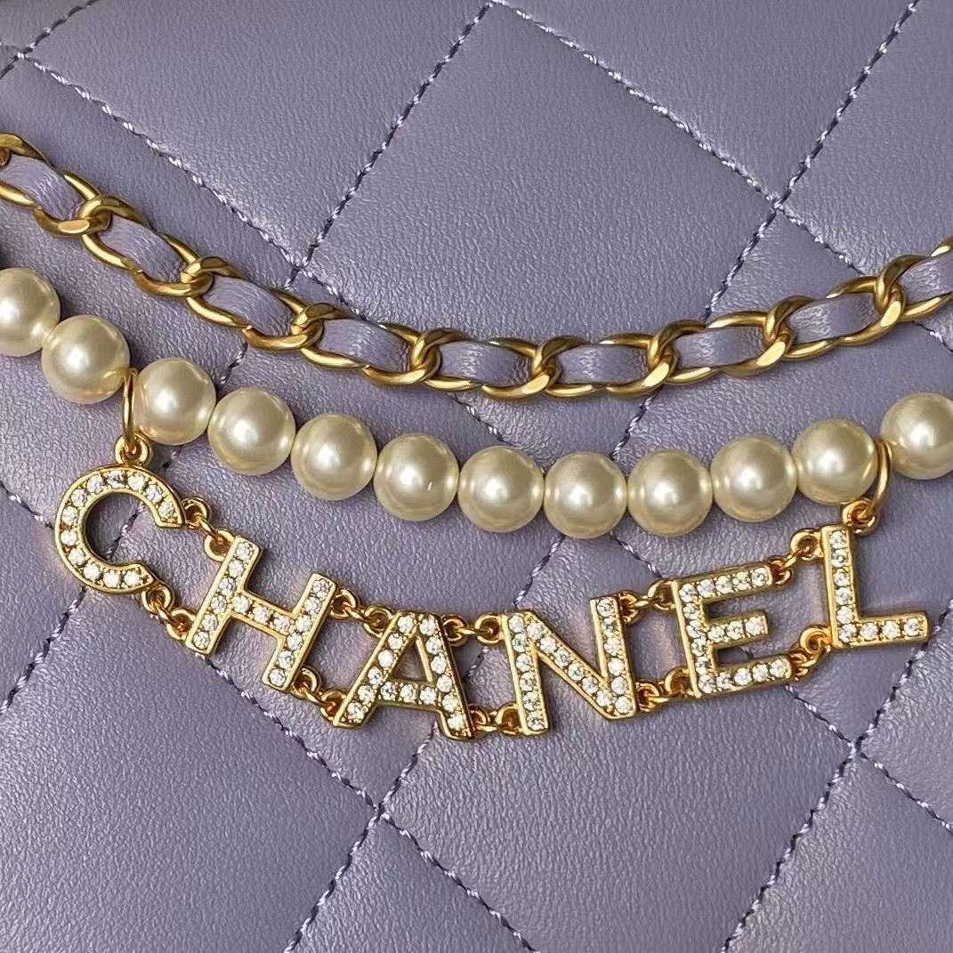 Replicate Chanel AS5011 Flap bag Shiny Lambskin Imitation Pearls   Gold-Tone Metal Light Purple(1:1 replica)