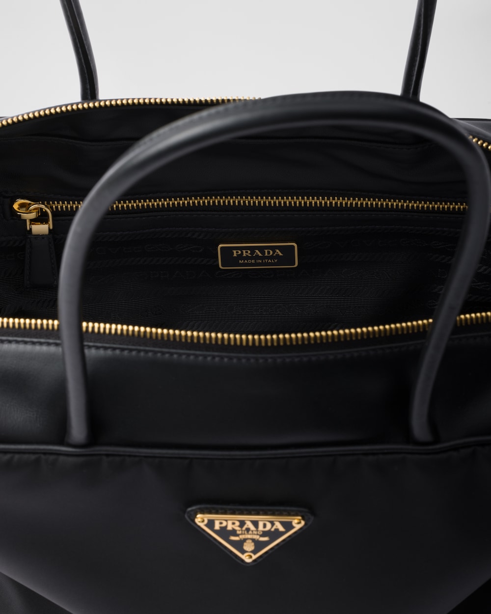 Replicate Large Re-Nylon and Leather Top-Handle Bag With Padlock(1:1 replica)
