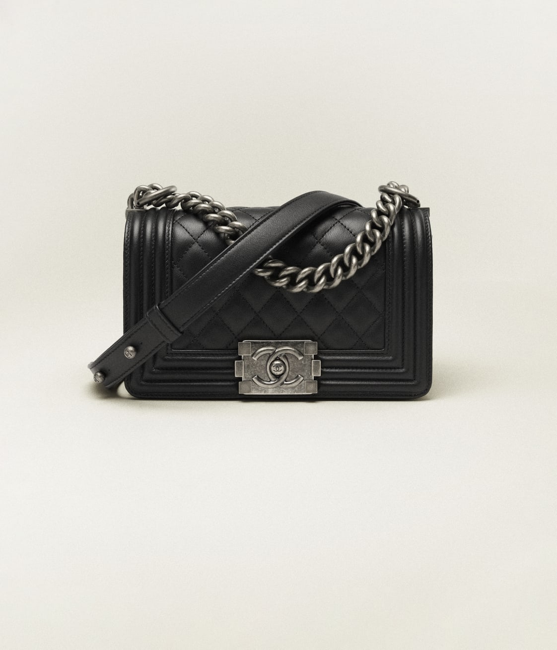 Replicate CHANEL SMALL BOY CHANEL HANDBAG(1:1 replica)