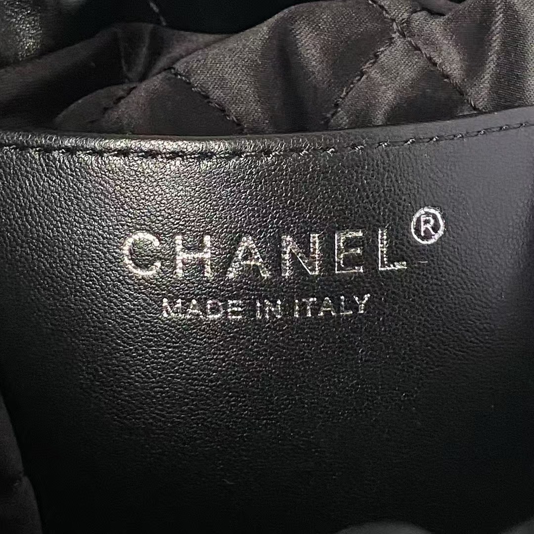 Replicate Chanel 22 AS3980 Mini Tote Bag Shiny Calfskin   Silver Metal Black(1:1 replica)