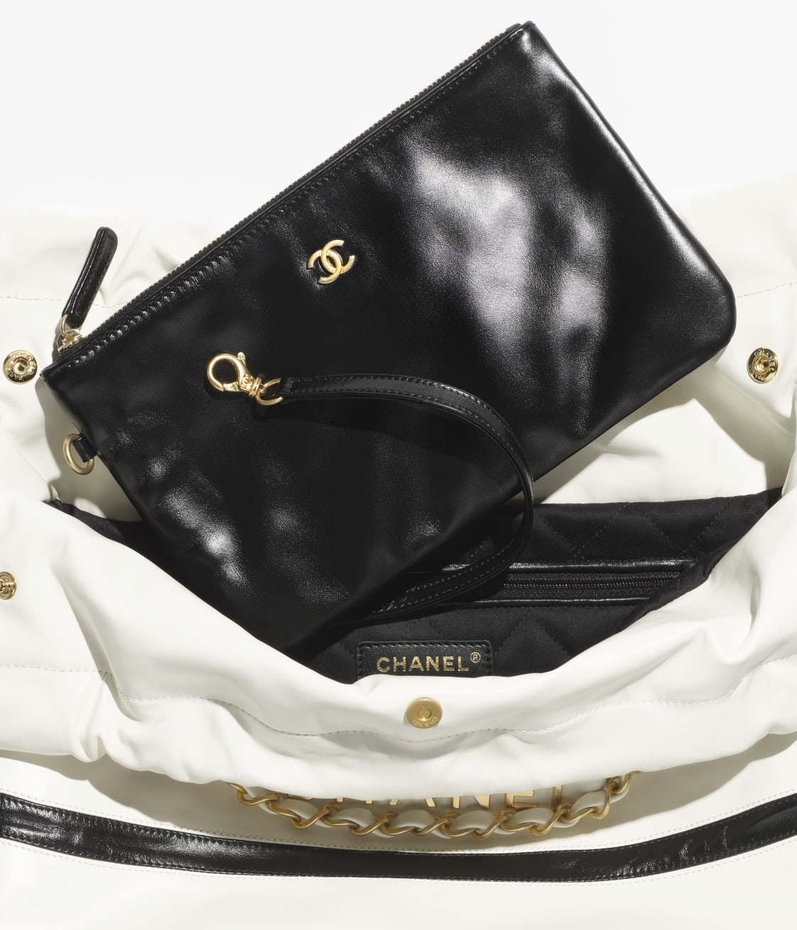 Replicate CHANEL 22 SMALL HANDBAG(1:1 replica)