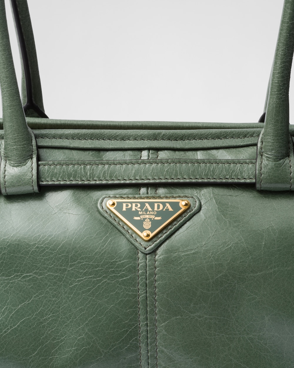 Replicate Prada Bonnie Medium Leather Handbag(1:1 replica)