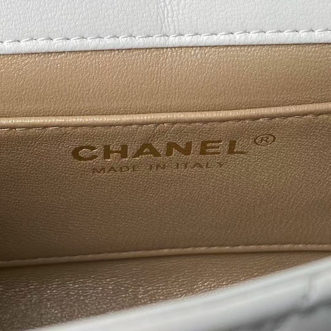 Replicate Chanel AS4973 Mini Flap Bag Shiny Lambskin Enamel   Gold-Tone Metal White(1:1 replica)