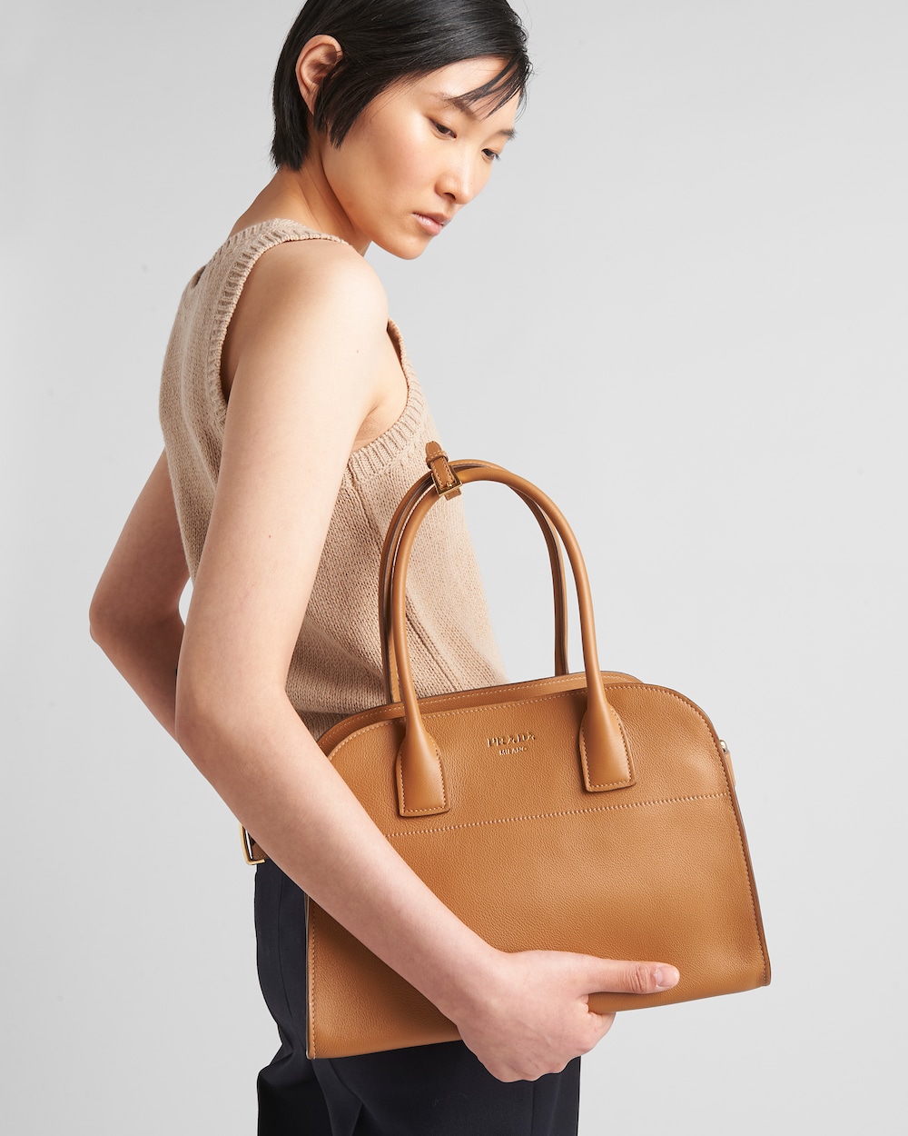 Replicate Prada Medium Leather Tote Bag(1:1 replica)