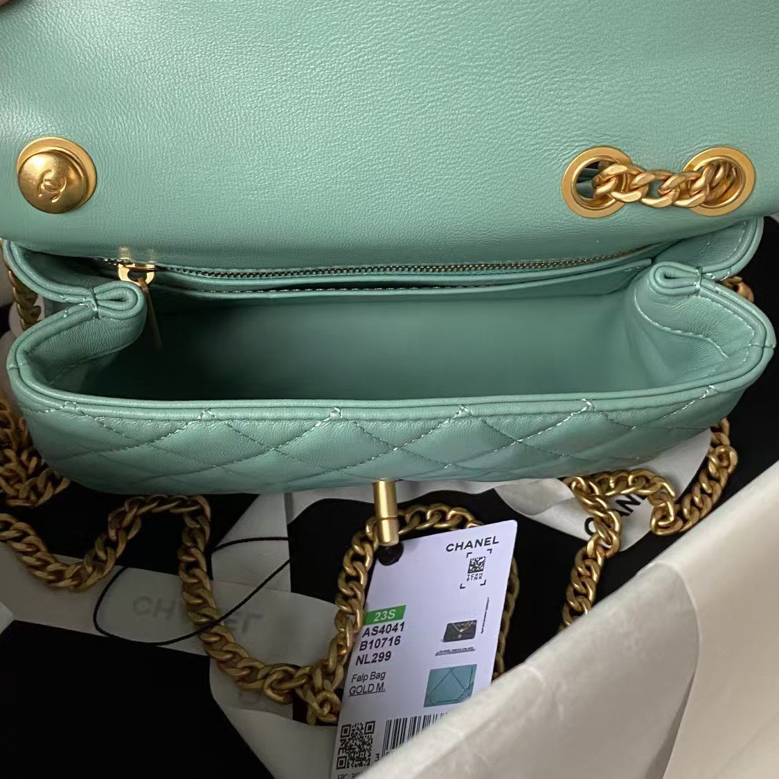 Replicate Chanel 23S AS4041 Mini Camellia Embossed Rectangular Flap Bag Antique Gold Hardware Green(1:1 replica)
