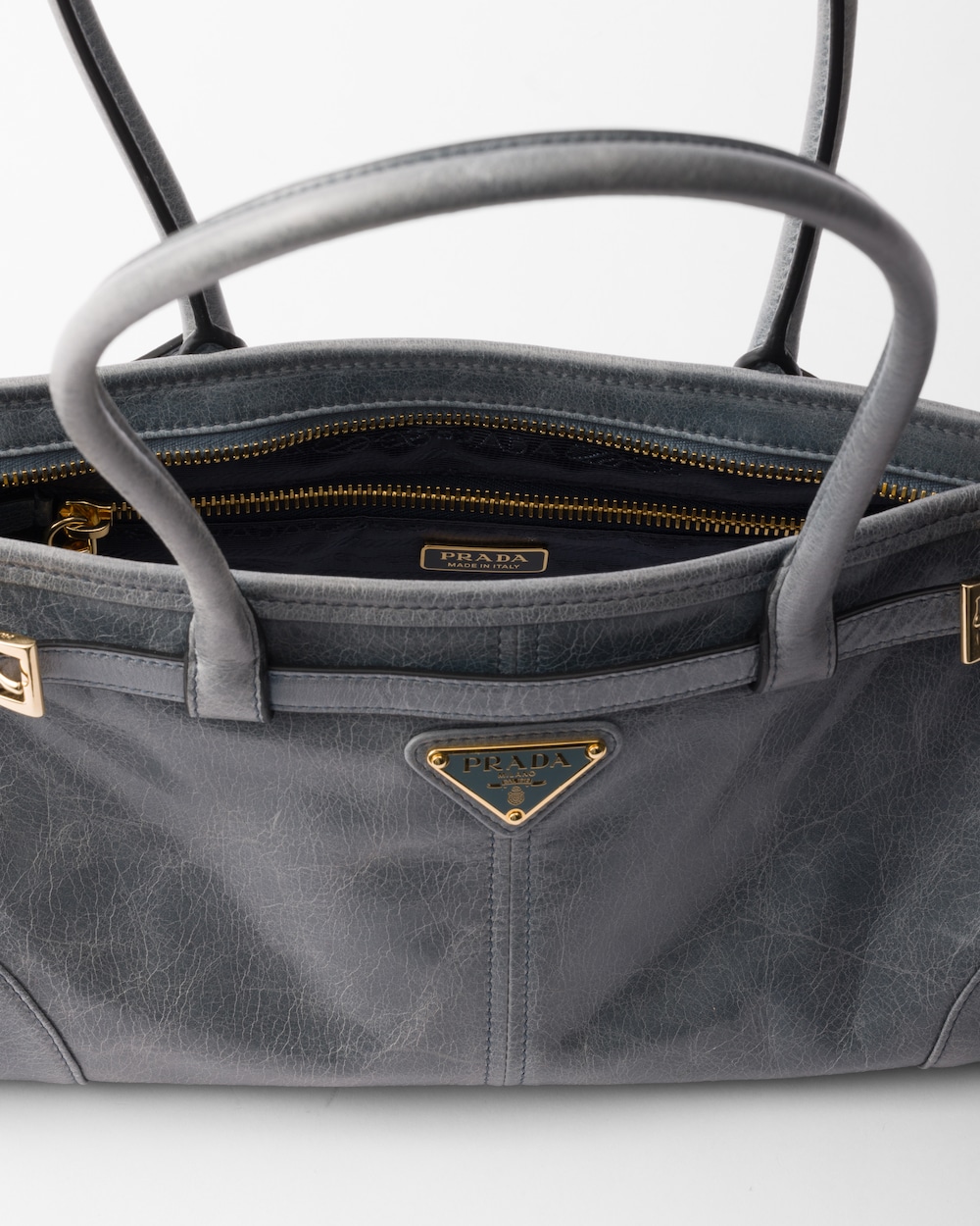 Replicate Prada Bonnie Medium Leather Handbag(1:1 replica)