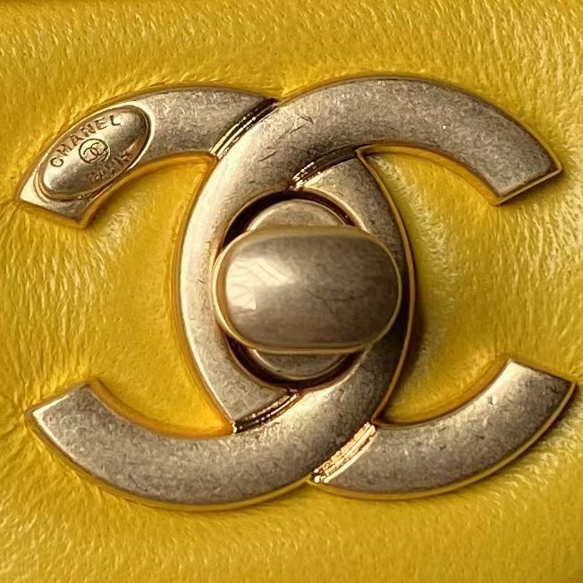 Replicate Chanel AS4868 Mini Flap Bag Pearl Lambskin Faux Pearl   Gold Metal Yellow(1:1 replica)