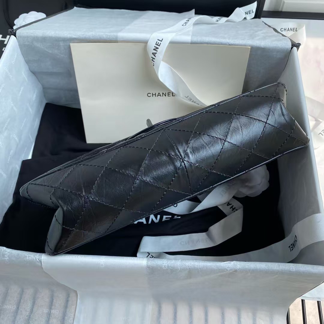 Replicate Chanel 23A A37587 Classic Large 2.55 Flap Bag Black Aged Calfskin Ruthenium Hardware(1:1 replica)