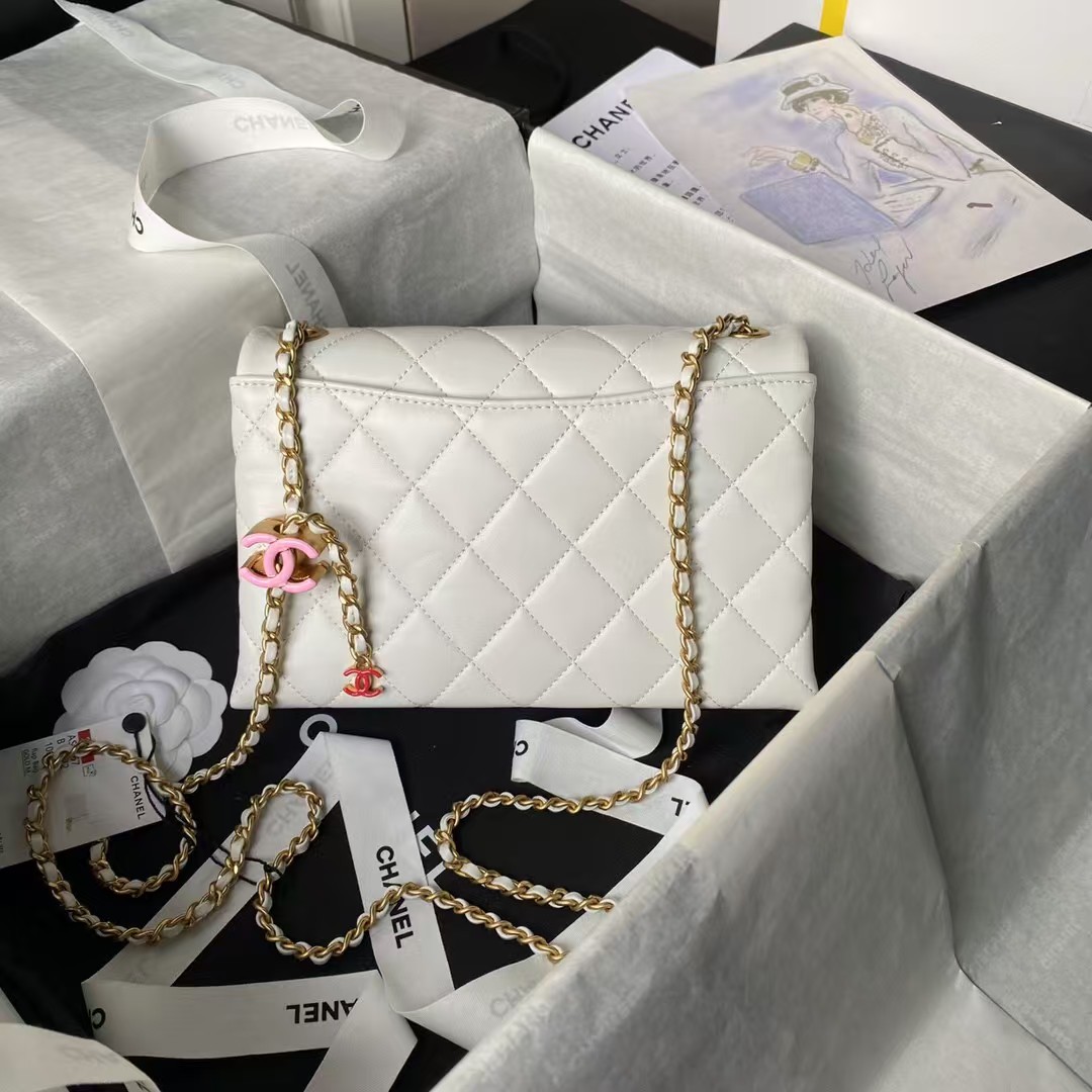 Replicate Chanel AS4967 Small Flap Bag Shiny Lambskin Enamel Gold Metal White(1:1 replica)