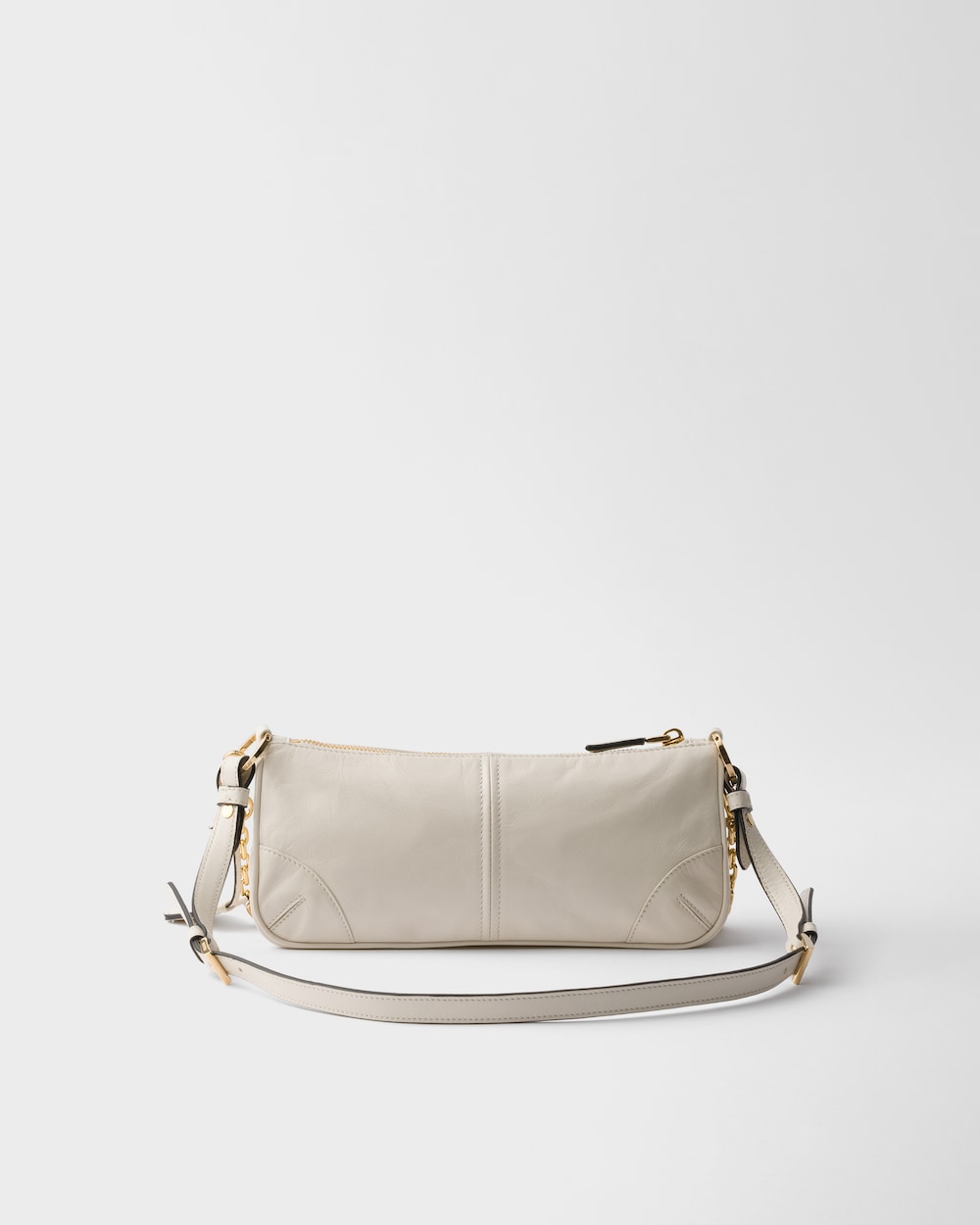 Replicate Prada Re-Edition 2002 Medium Leather Shoulder Bag(1:1 replica)