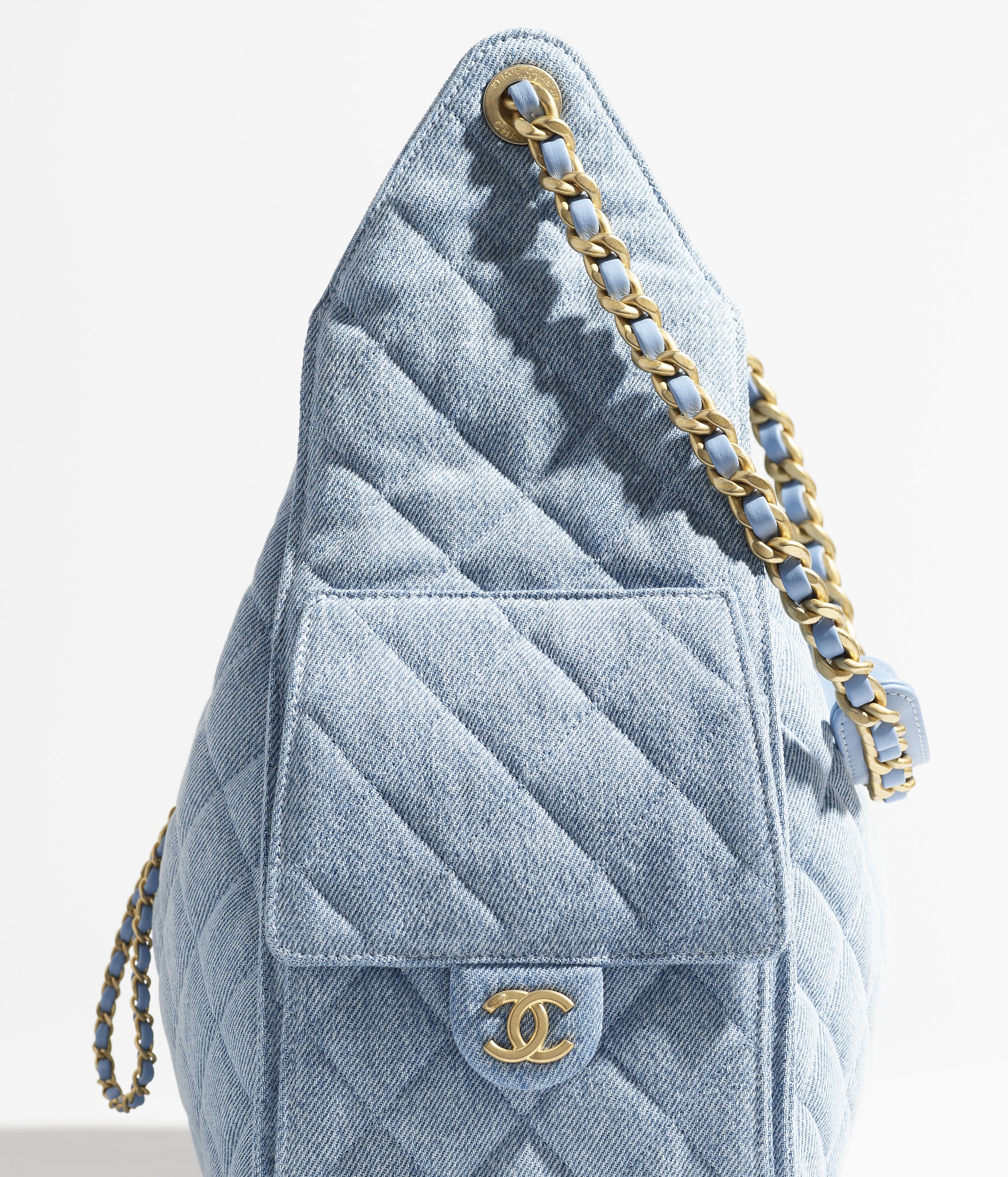 Replicate 25 CHANEL 25 MEDIUM HANDBAG(1:1 replica)