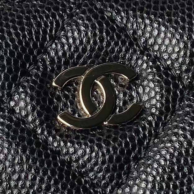 Replicate Chanel 24S AP4000 Mini Clutch With Chain Crossbody Bag Black Caviar Light Gold Hardware(1:1 replica)