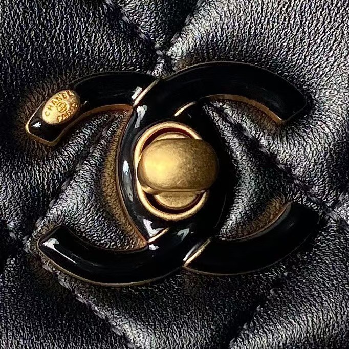 Replicate Chanel AS4967 Small Flap Bag Shiny Lambskin Enamel   Gold Metal Black(1:1 replica)