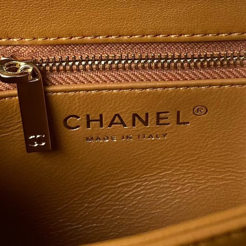 Replicate Chanel AS4654 Mini Trendy CC Flap Bag Caramel Lambskin Light Gold Hardware(1:1 replica)