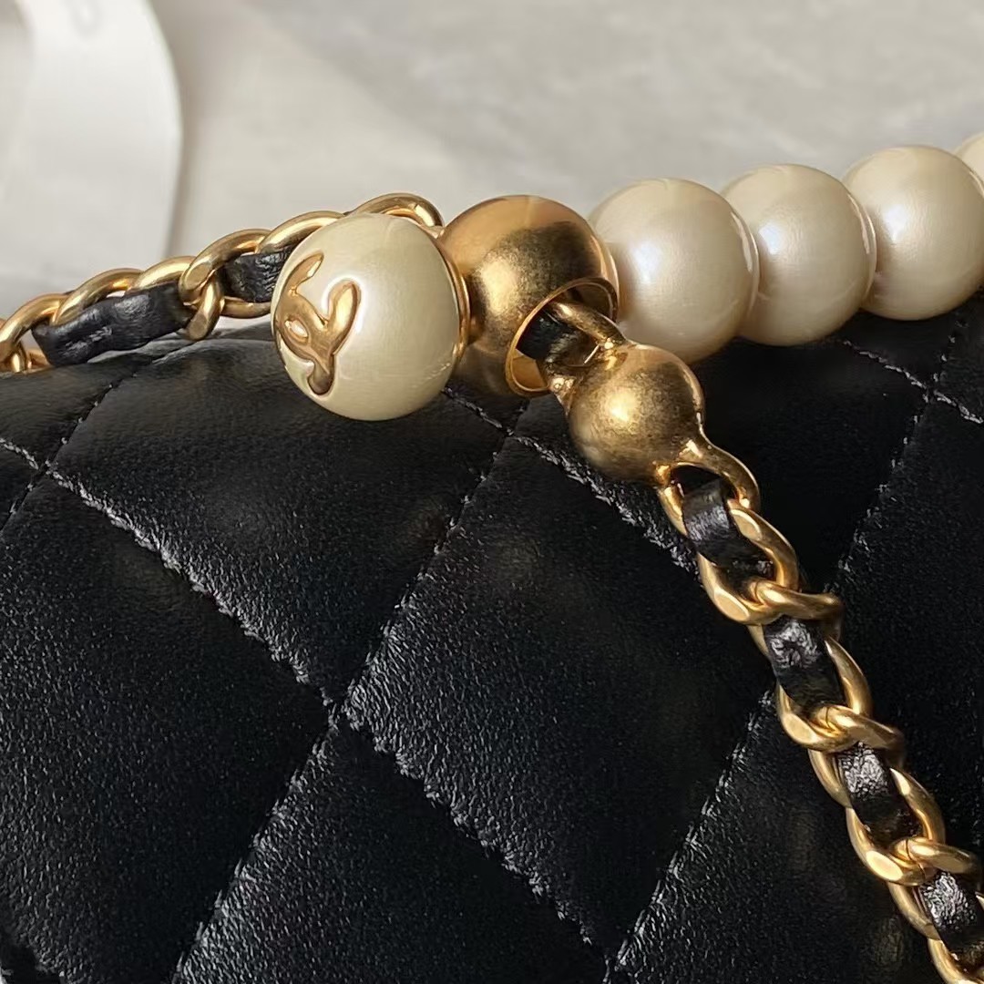 Replicate Chanel AS4997 Flap Bag with top Handle Shiny Lambskin Imitation Pearls   Gold-Tone Metal Black(1:1 replica)