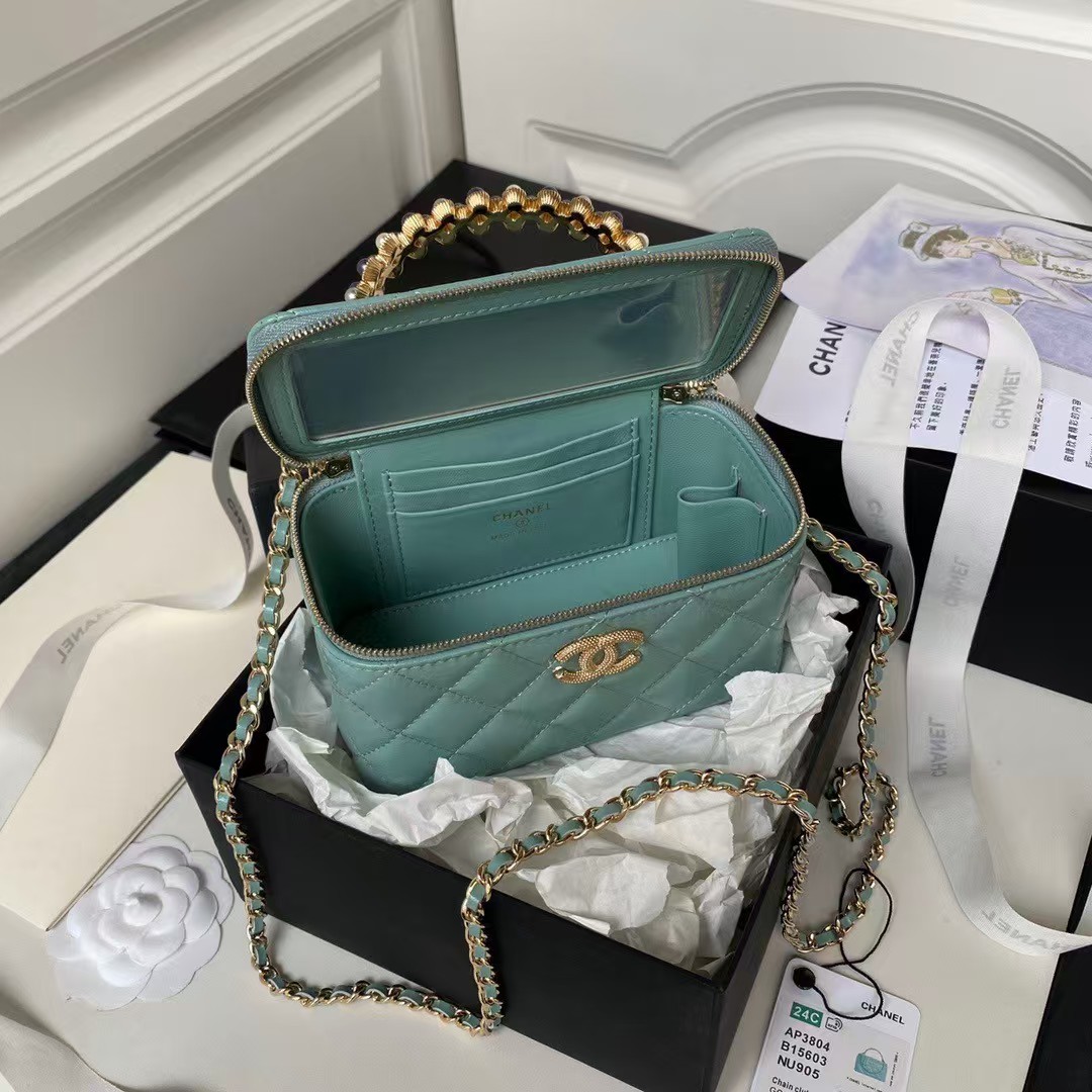 Replicate Chanel AP3804 Clutch Lambskin Cosmetic Bag With Pearl Handle Green(1:1 replica)