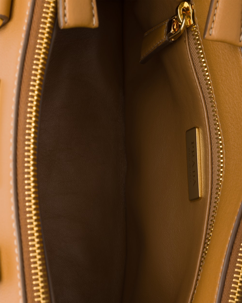 Replicate Small Prada Galleria Leather Bag(1:1 replica)