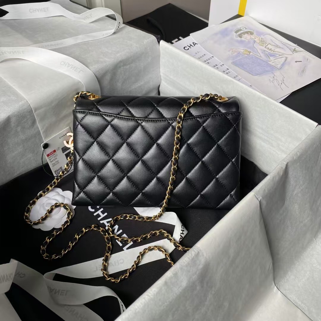 Replicate Chanel AS4967 Small Flap Bag Shiny Lambskin Enamel Gold Metal Black(1:1 replica)