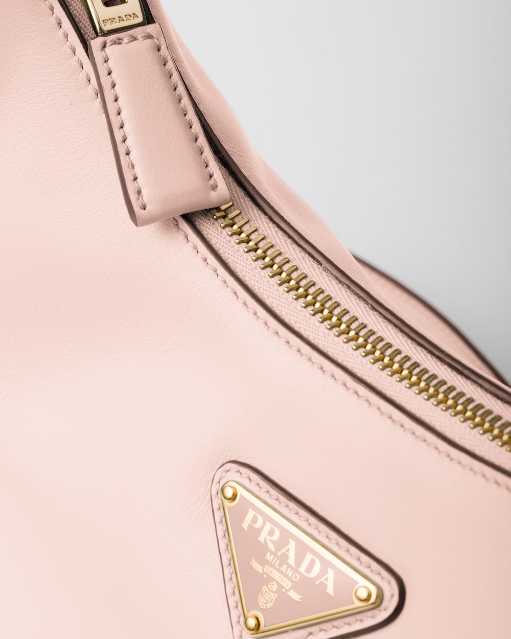 Replicate Prada Arqué Small Leather Shoulder Bag(1:1 replica)