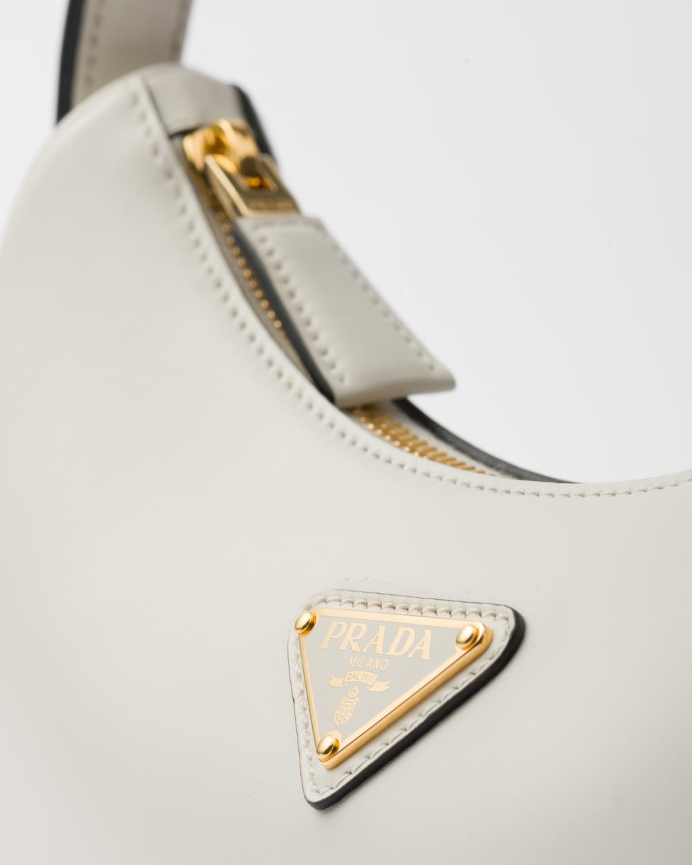 Replicate Prada Arqué Small Leather Shoulder Bag(1:1 replica)