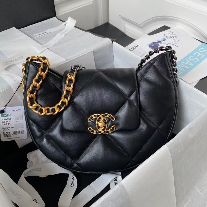Replicate Chanel 24C AS4638 19 Hobo Bag Black Lambskin Mixed Metal Hardware(1:1 replica)