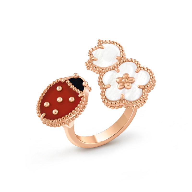 Replicate Lucky Spring Between the Finger ring(1:1 replica)