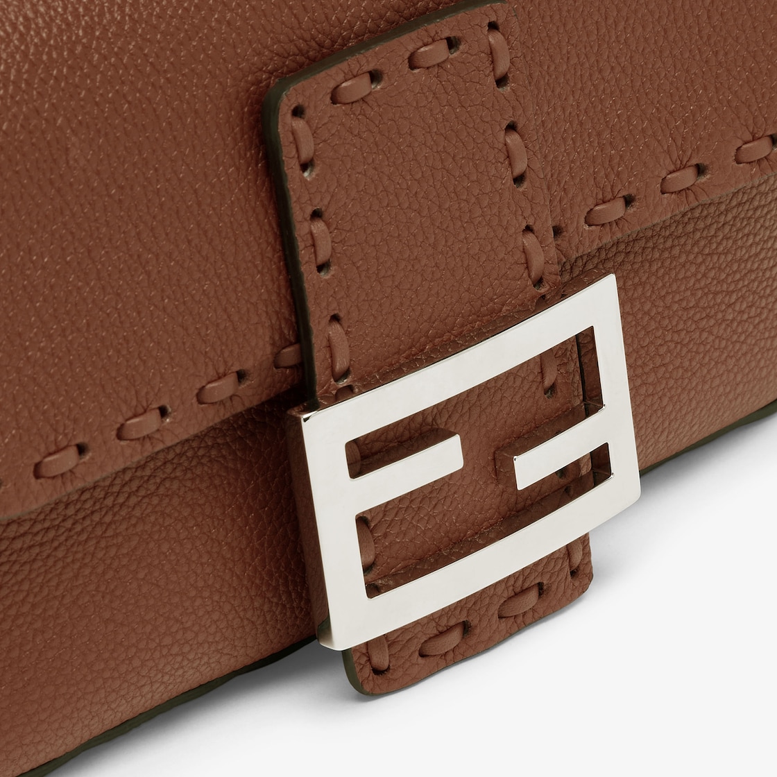 Replicate Baguette Mini With 309 Hand-Sewn Topstitches(1:1 replica)
