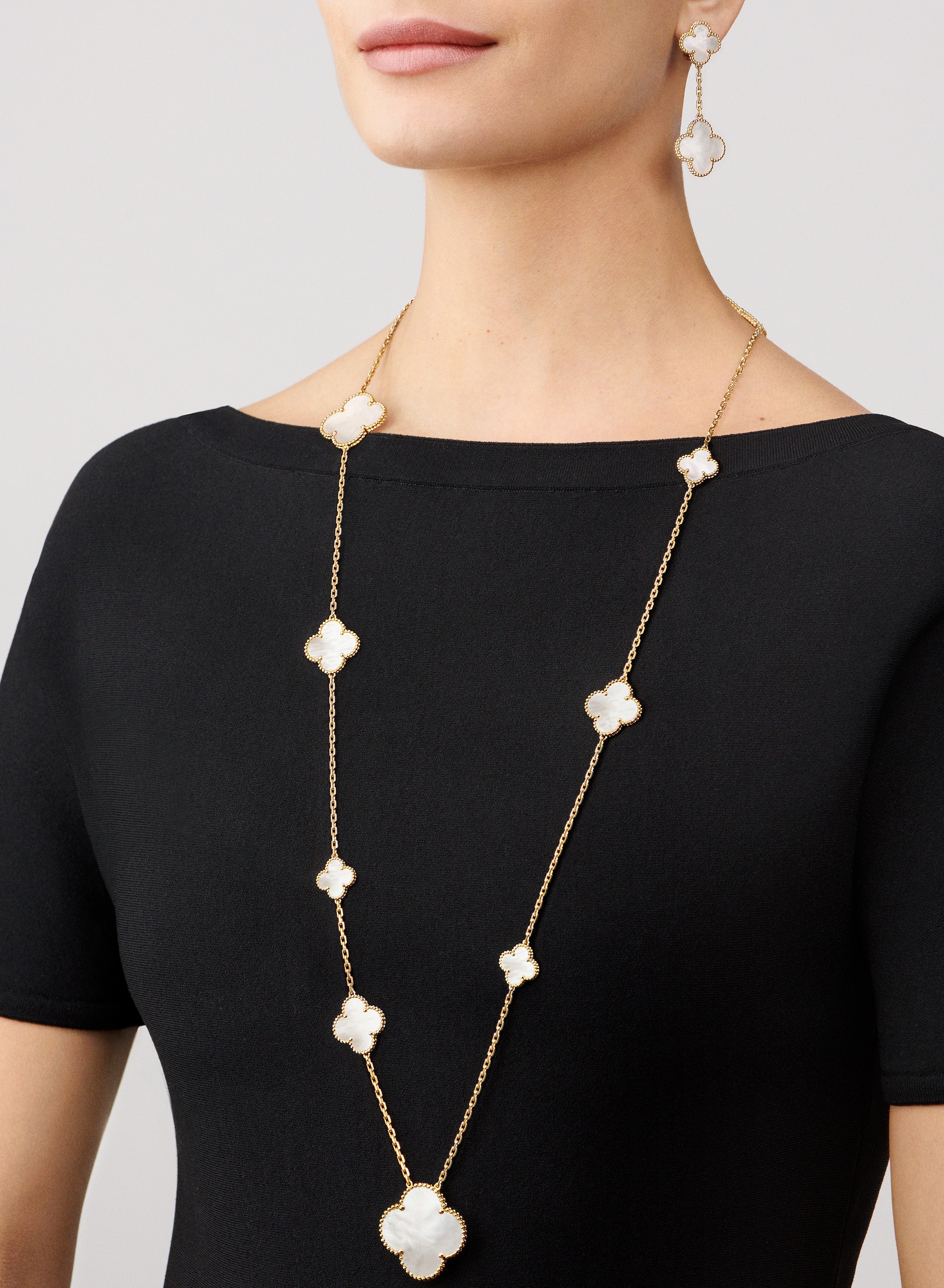 Replicate Magic Alhambra long necklace, 11 motifs(1:1 replica)