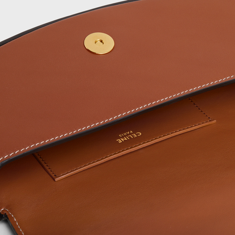 Replicate CLUTCH ON STRAP TABOU IN SMOOTH CALFSKIN TAN(1:1 replica)