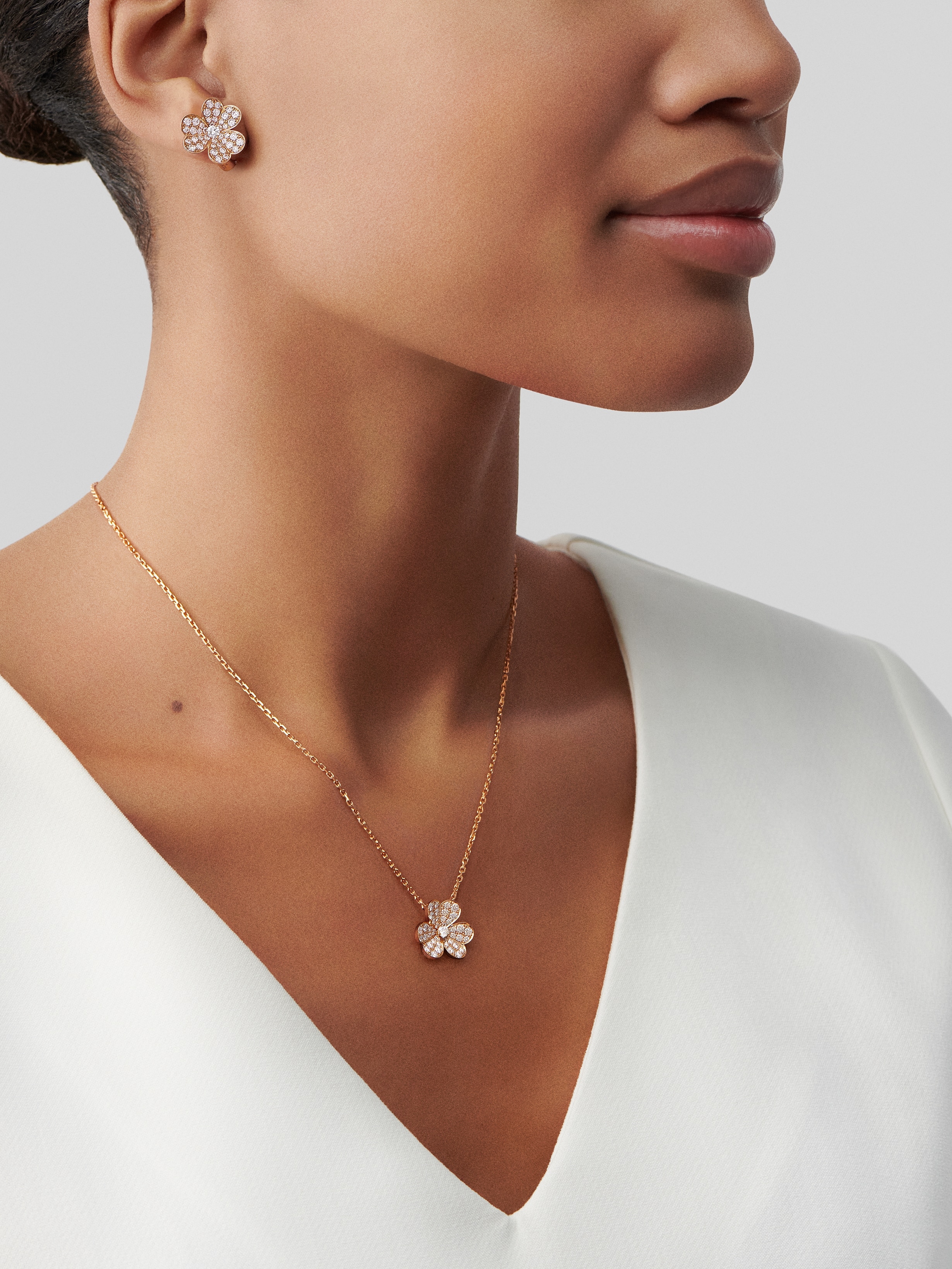 Replicate Frivole pendant, small model(1:1 replica)