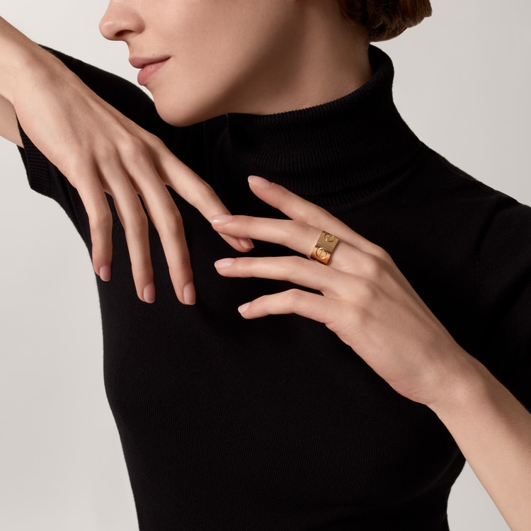 Replicate LOVE ring, large model(1:1 replica)