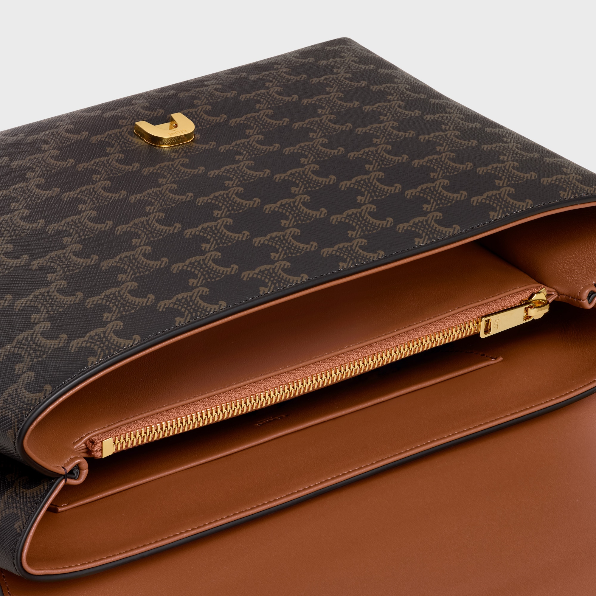 Replicate LARGE CELINE VICTOIRE BAG IN TRIOMPHE CANVAS(1:1 replica)