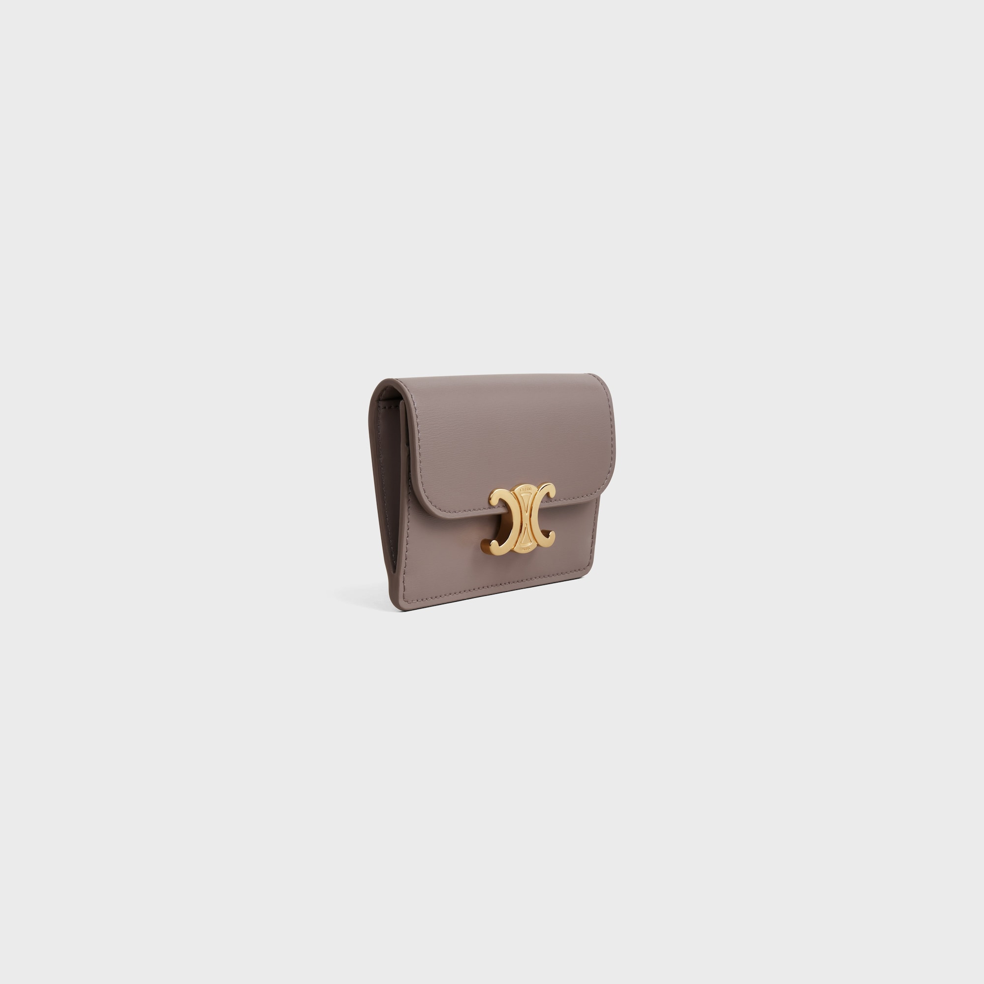 Replicate CARD HOLDER WITH FLAP TRIOMPHE IN SHINY CALFSKIN PEBBLE(1:1 replica)