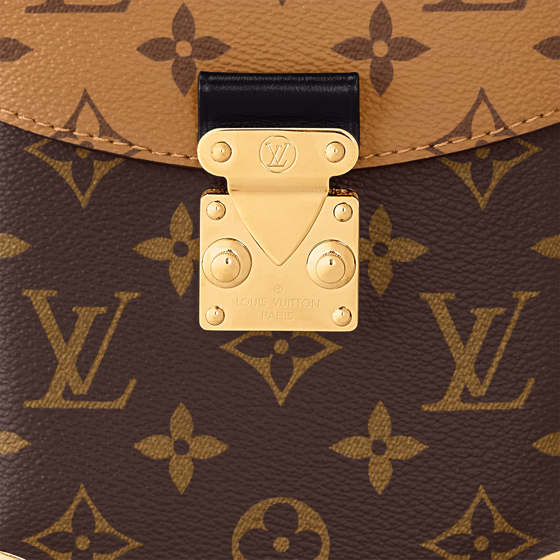 Replicate Louis Vuitton   Camera Box      M82465  (1:1 replica)